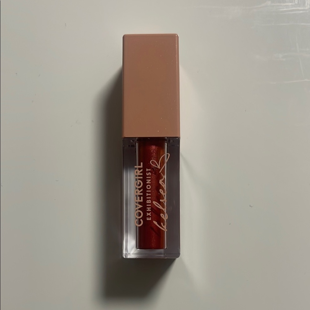 COVERGIRL Red Eyeshadow Vibrant Color Intense Finish